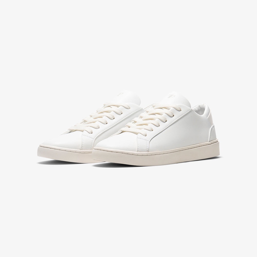Thousand Fell White Low Top Sneakers Women’s Size 7 NWB Sustainable Vegan Shoes